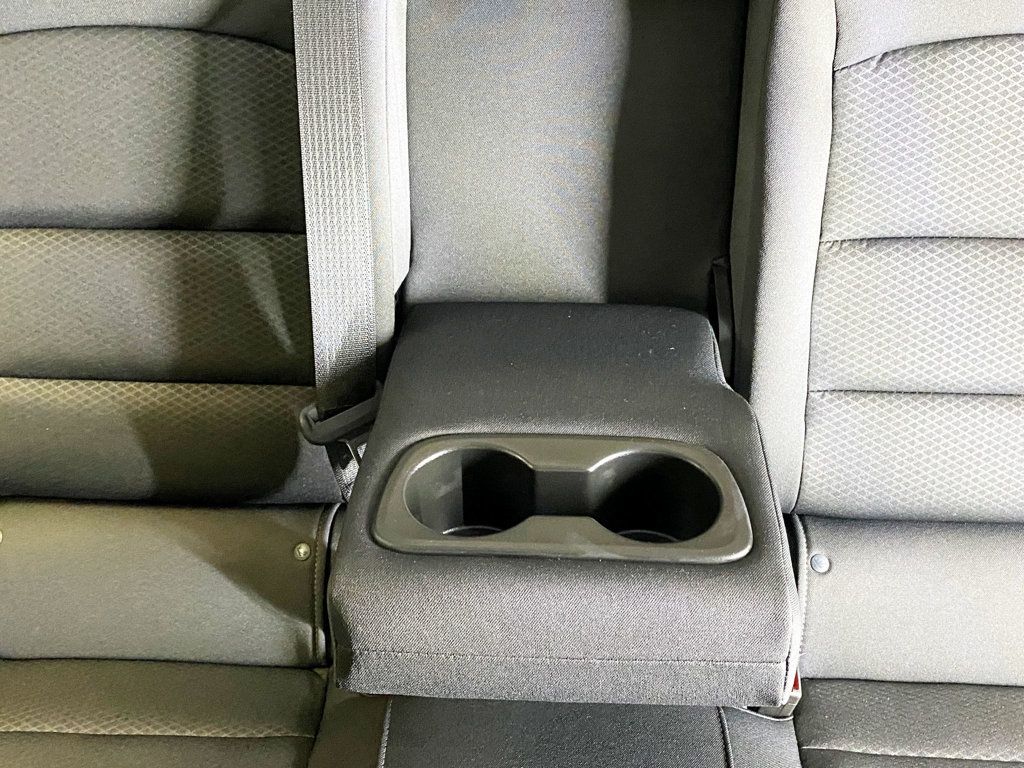 2016 Chevrolet Malibu 4dr Sedan LT w/1LT - 22966826 - 46