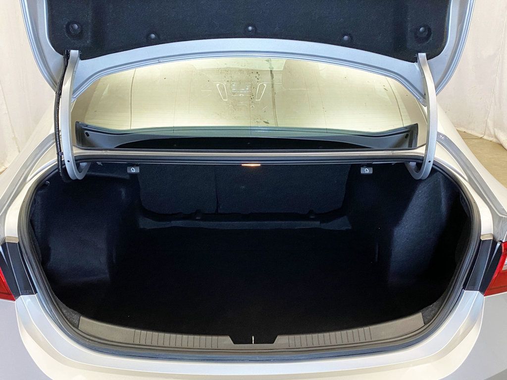 2016 Chevrolet Malibu 4dr Sedan LT w/1LT - 22966826 - 48