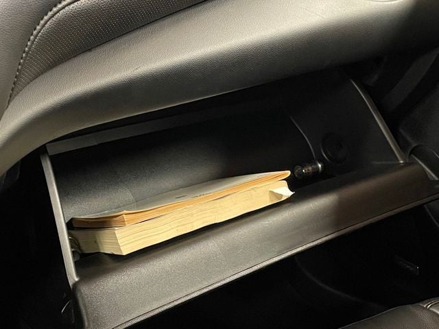 2016 Chevrolet Malibu 4dr Sedan Premier w/2LZ - 22933791 - 37