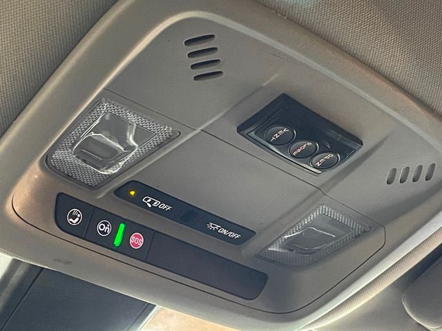 2016 Chevrolet Malibu 4dr Sedan Premier w/2LZ - 22933791 - 39