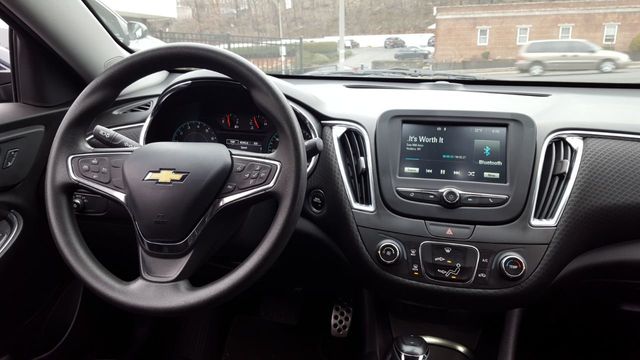 2016 Chevrolet Malibu LT - 18177053 - 9