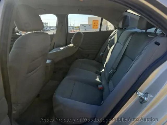 2016 Chevrolet Malibu Limited 4dr Sedan LS w/1LS - 23101532 - 6