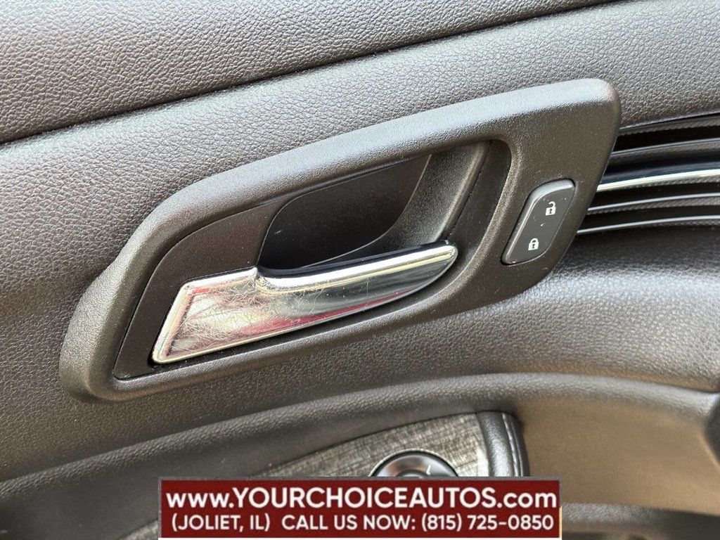 2016 Chevrolet Malibu Limited 4dr Sedan LT - 22861309 - 12