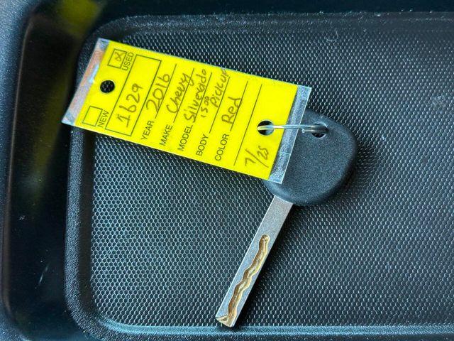 2016 Chevrolet Silverado 1500 4WD Double Cab 143.5" LT w/1LT - 22902168 - 42