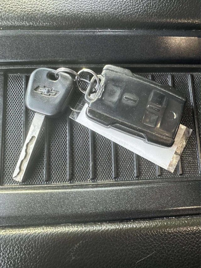 2016 Chevrolet Silverado 1500 4WD Double Cab 143.5" LT w/1LT - 23010048 - 31