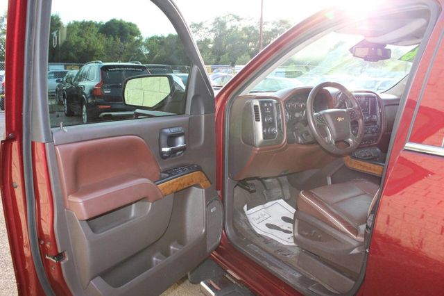 2016 Chevrolet Silverado 1500 High Country 4x4 4dr Crew Cab 5.8 ft. SB - 22925856 - 9