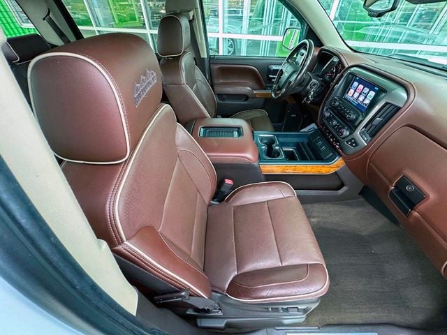 2016 Chevrolet Silverado 1500 High Country 4x4 4dr Crew Cab 5.8 ft. SB - 22962737 - 13