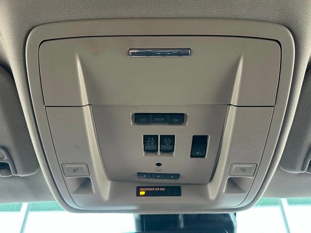 2016 Chevrolet Silverado 1500 High Country 4x4 4dr Crew Cab 5.8 ft. SB - 22962737 - 20