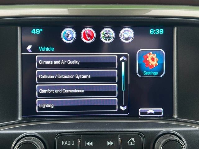 2016 Chevrolet Silverado 1500 High Country 4x4 4dr Crew Cab 5.8 ft. SB - 22962737 - 33