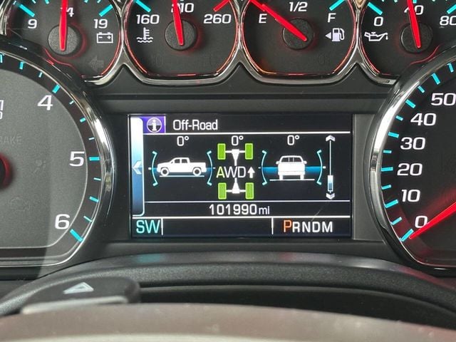 2016 Chevrolet Silverado 1500 High Country 4x4 4dr Crew Cab 5.8 ft. SB - 22962737 - 38