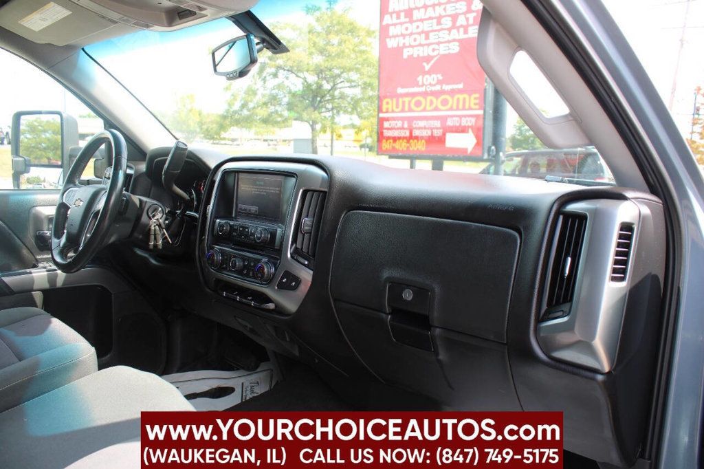 2016 Chevrolet Silverado 1500 LT 4x4 4dr Crew Cab 5.8 ft. SB - 22913935 - 16