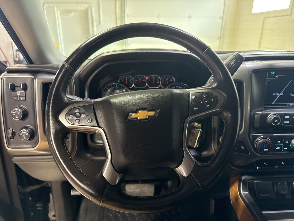 2016 Chevrolet Silverado 1500 LTZ - 22997611 - 9