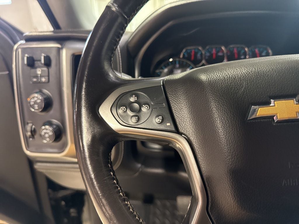 2016 Chevrolet Silverado 1500 LTZ - 22997611 - 11