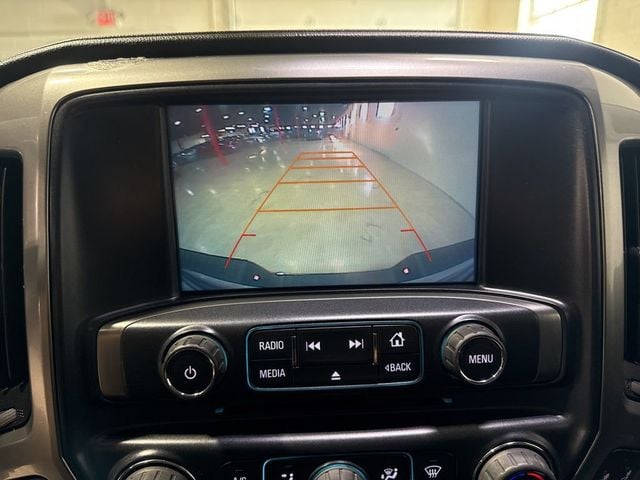 2016 Chevrolet Silverado 1500 LTZ - 22997611 - 16