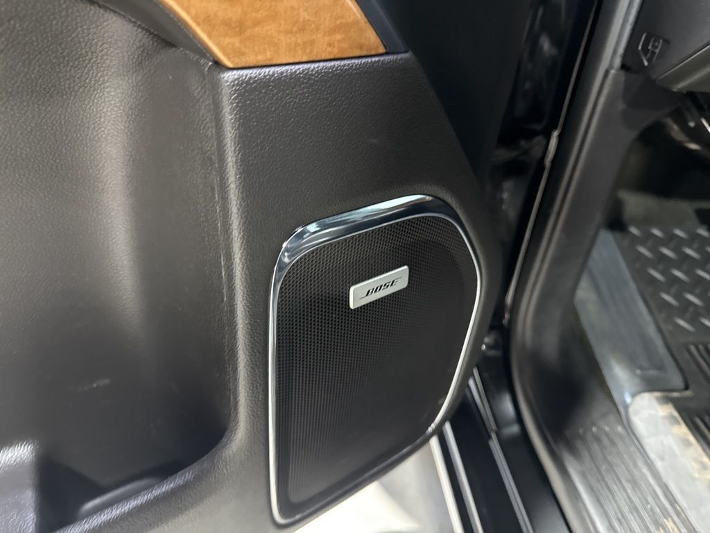 2016 Chevrolet Silverado 1500 LTZ - 22997611 - 27