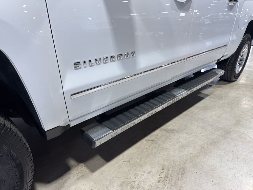 2016 Chevrolet Silverado 1500 LTZ - 23022762 - 10