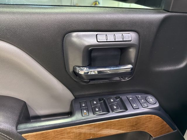 2016 Chevrolet Silverado 1500 LTZ - 23022762 - 35