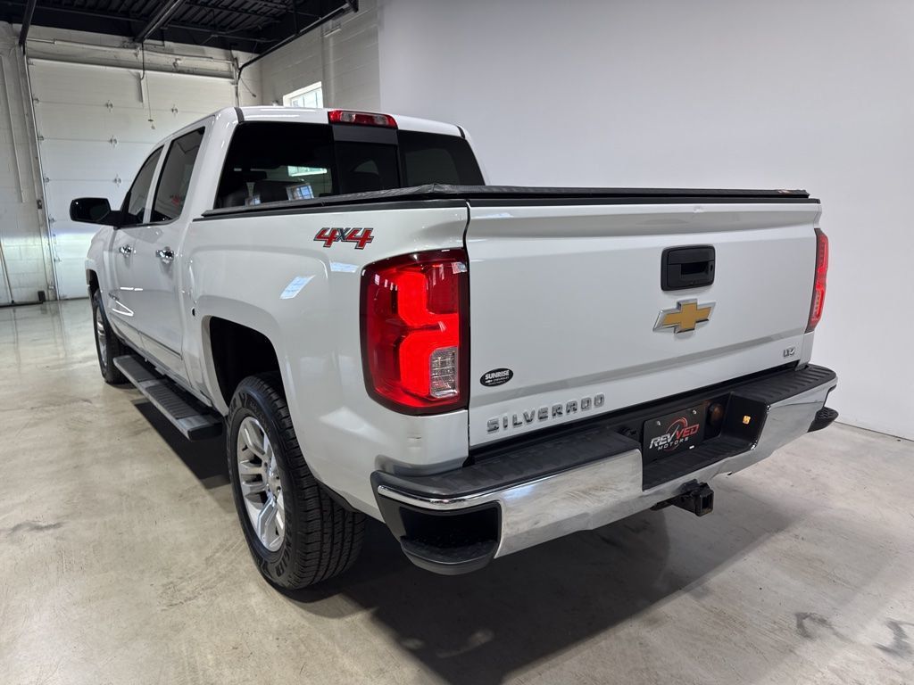 2016 Chevrolet Silverado 1500 LTZ - 23022762 - 4