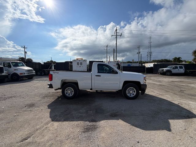 2016 Chevrolet Silverado 1500 4X4 Pickup  - 23076144 - 4