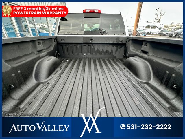 2016 Chevrolet Silverado 1500 Crew Cab LTZ Pickup 4D 5 3/4 ft - 22969282 - 38