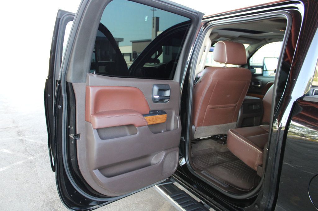 2016 Chevrolet Silverado 2500HD 4WD Crew Cab 153.7" High Country - 23045079 - 12
