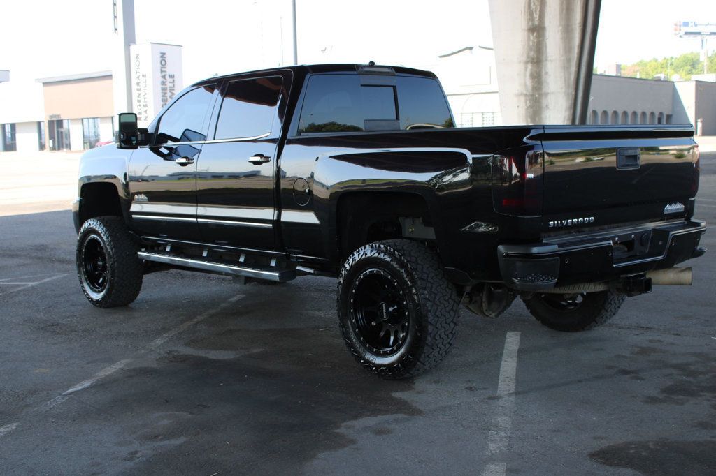 2016 Chevrolet Silverado 2500HD 4WD Crew Cab 153.7" High Country - 23045079 - 7