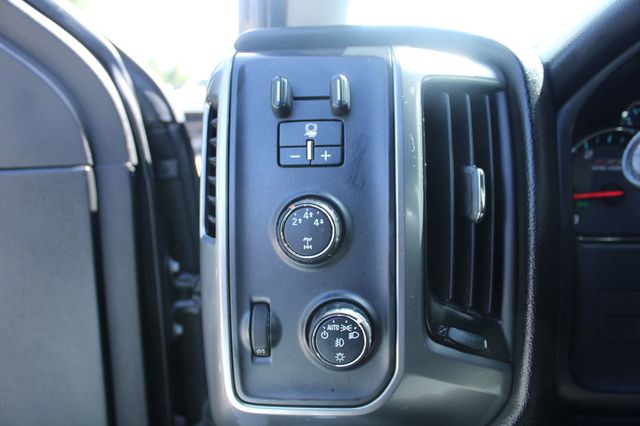2016 Chevrolet Silverado 2500HD 4WD Crew Cab 153.7" LT - 23055786 - 20