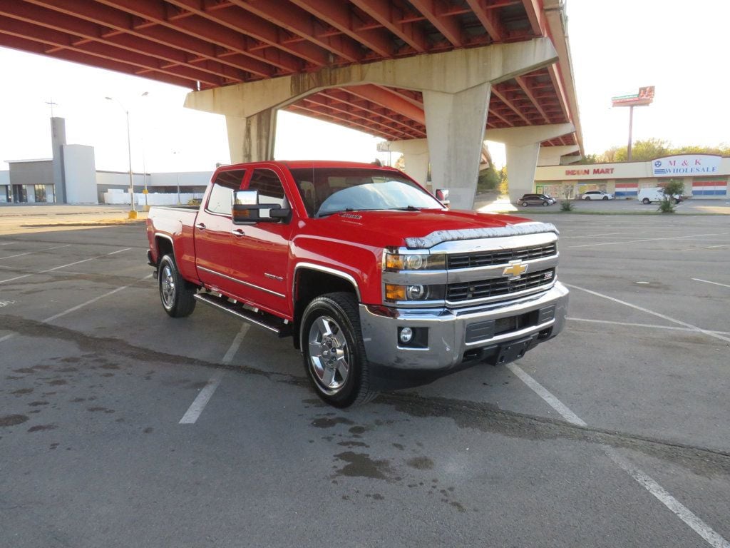 2016 Chevrolet Silverado 2500HD 4WD Crew Cab 153.7" LTZ - 22660828 - 3