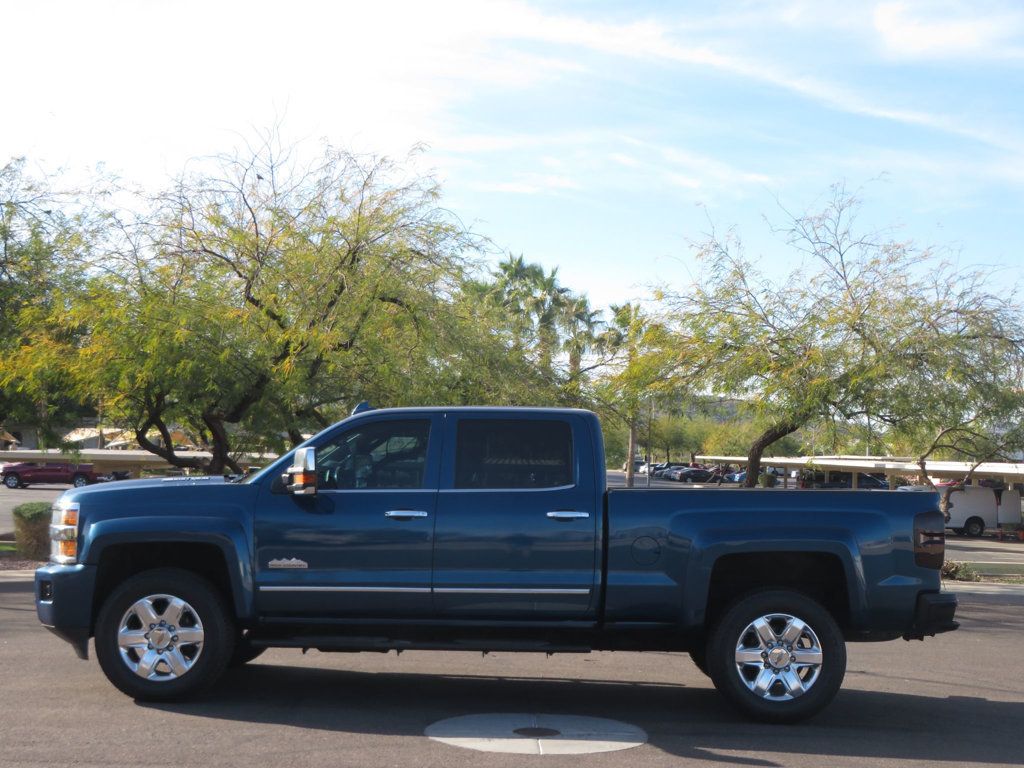 2016 Chevrolet Silverado 2500HD 4X4 CREWCAB HIGHCOUNTRY DURAMANAX DIESEL EXTRA CLEAN  - 22962473 - 1