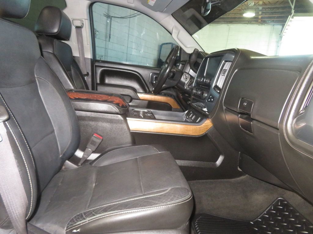 2016 Chevrolet Silverado 2500HD 4X4 CREWCAB LTZ DURAMAX DIESEL 2500 LIFTED NEW TIRES AZ TRUCK  - 22937643 - 33