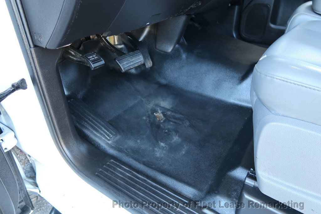 2016 Chevrolet Silverado 2500HD Silverado 2500 2WD Reg Cab Utility Ladder Rack - 22986855 - 11