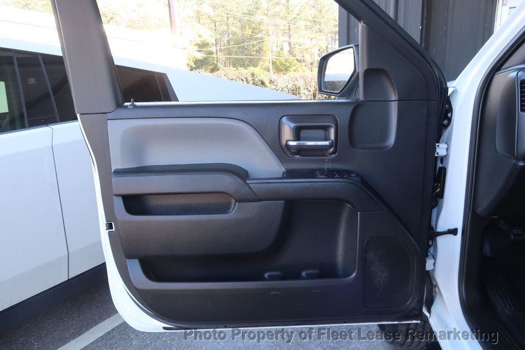 2016 Chevrolet Silverado 2500HD Silverado 2500 2WD Reg Cab Utility Ladder Rack - 22986855 - 12