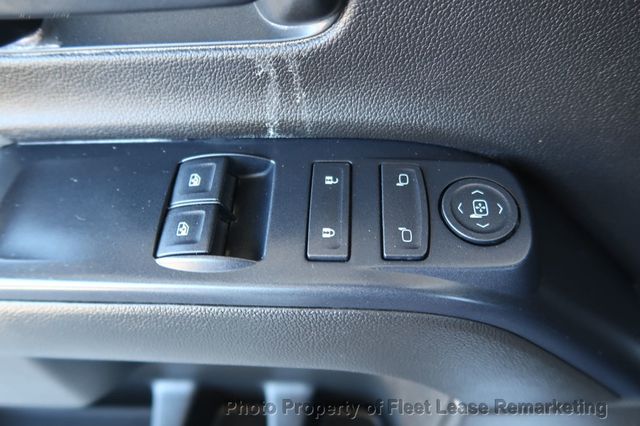 2016 Chevrolet Silverado 2500HD Silverado 2500 2WD Reg Cab Utility Ladder Rack - 22986855 - 27