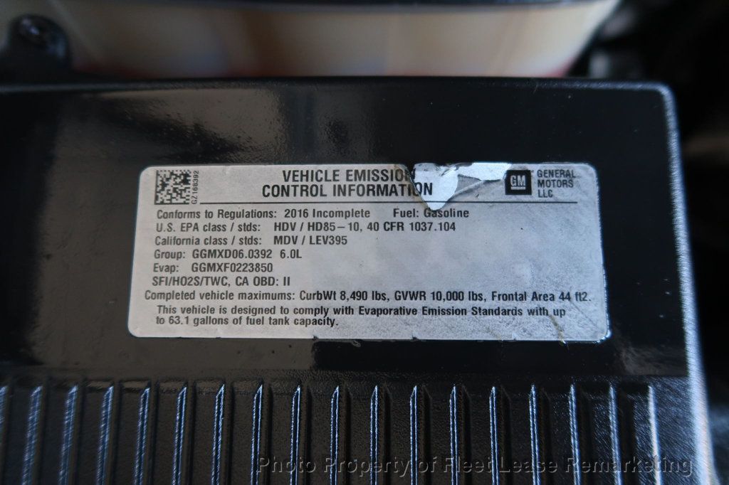 2016 Chevrolet Silverado 2500HD Silverado 2500 2WD Reg Cab Utility Ladder Rack - 22986855 - 33