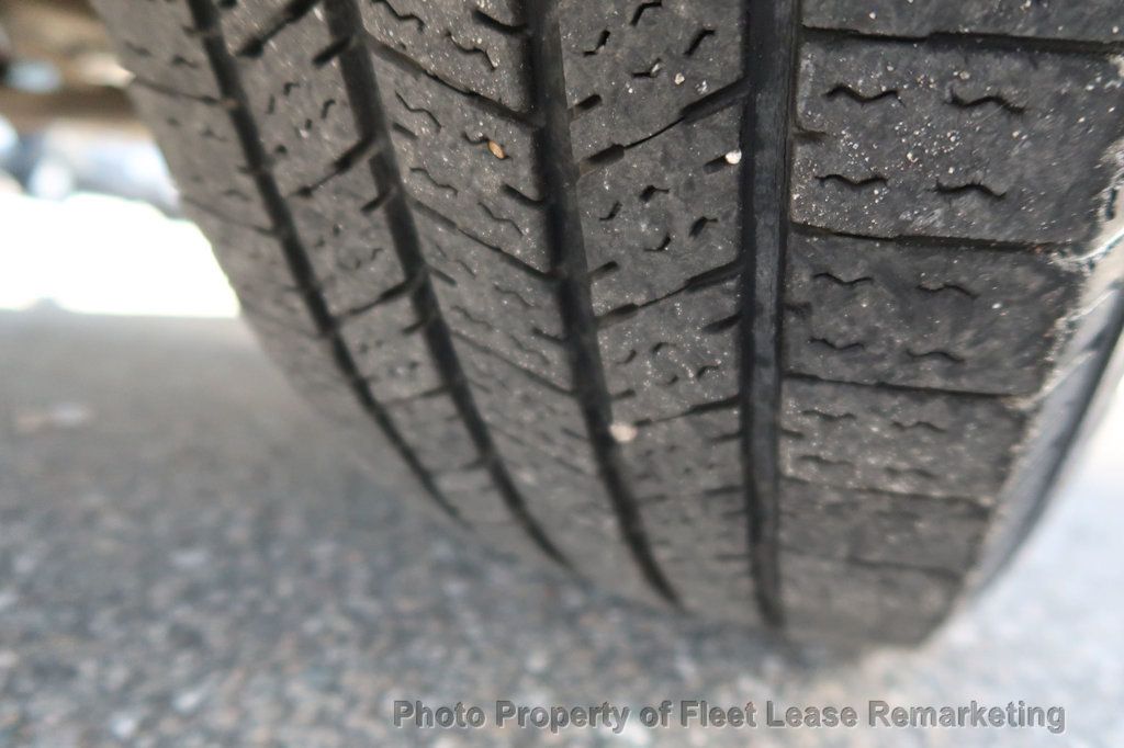 2016 Chevrolet Silverado 2500HD Silverado 2500 2WD Reg Cab Utility Ladder Rack - 22986855 - 34