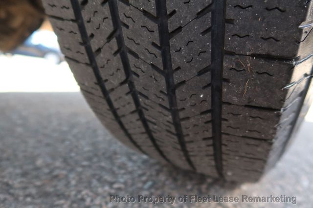 2016 Chevrolet Silverado 2500HD Silverado 2500 2WD Reg Cab Utility Ladder Rack - 22986855 - 35