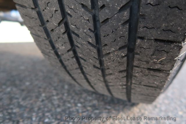 2016 Chevrolet Silverado 2500HD Silverado 2500 2WD Reg Cab Utility Ladder Rack - 22986855 - 37