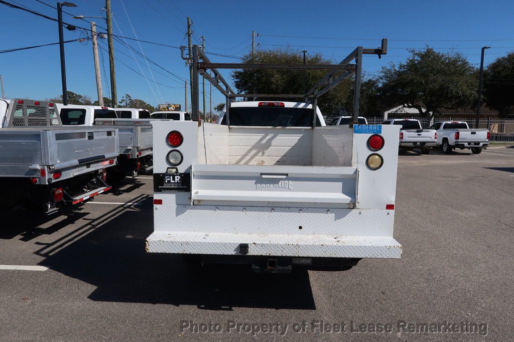 2016 Chevrolet Silverado 2500HD Silverado 2500 2WD Reg Cab Utility Ladder Rack - 22986855 - 3