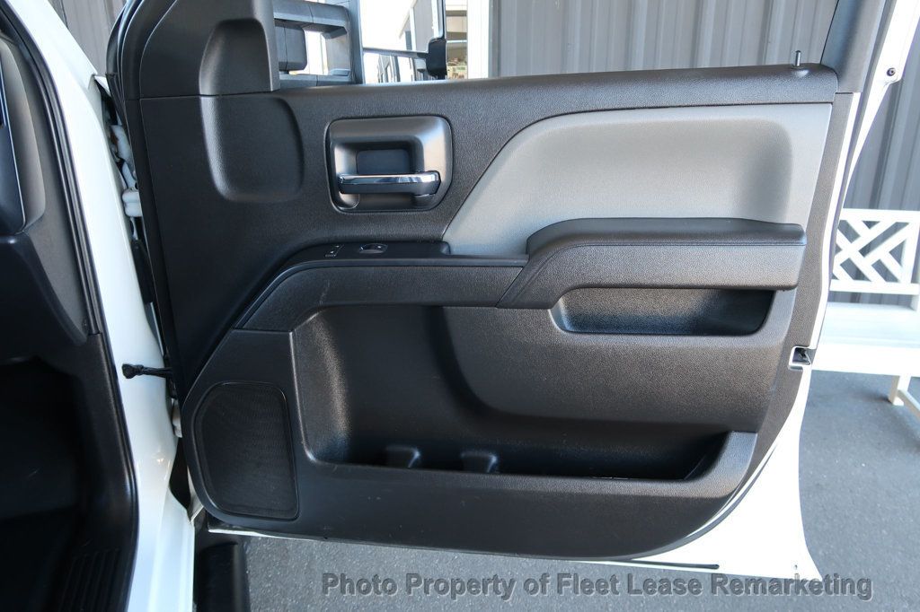 2016 Chevrolet Silverado 2500HD Silverado 2500 4WD Crew Cab KUV Diesel - 22939553 - 26