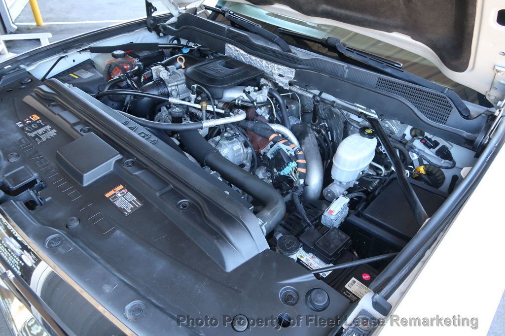 2016 Chevrolet Silverado 2500HD Silverado 2500 4WD Crew Cab KUV Diesel - 22939553 - 40