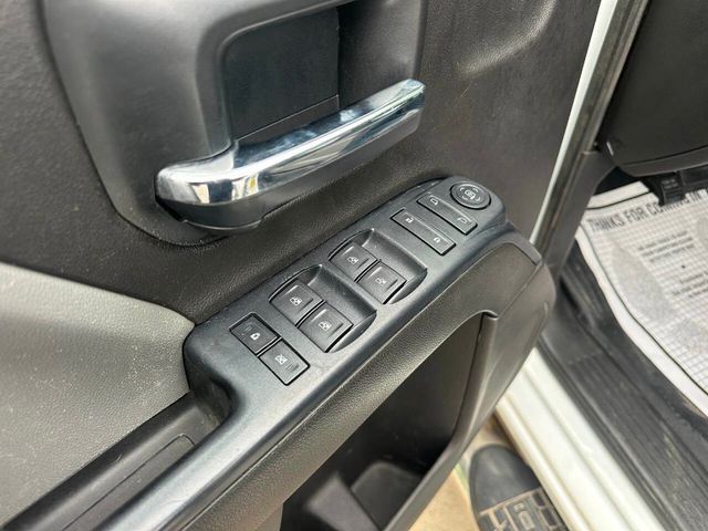 2016 Chevrolet Silverado 2500HD Work Truck 4x4 4dr Crew Cab SB - 22962844 - 31