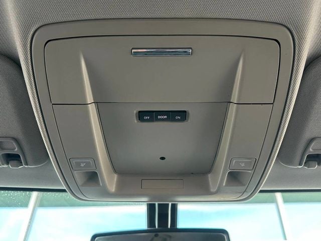 2016 Chevrolet Silverado 2500HD Work Truck 4x4 4dr Crew Cab SB - 22963935 - 23