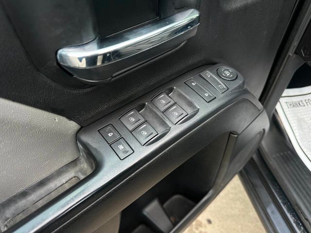 2016 Chevrolet Silverado 2500HD Work Truck 4x4 4dr Crew Cab SB - 22963935 - 25