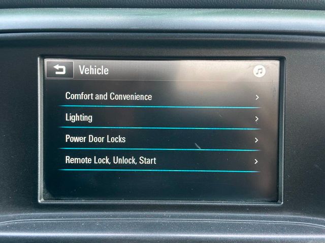 2016 Chevrolet Silverado 2500HD Work Truck 4x4 4dr Crew Cab SB - 22963935 - 33