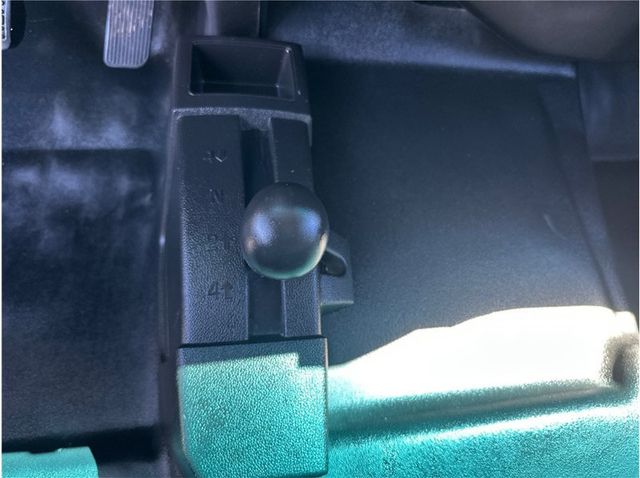 2016 Chevrolet Silverado 3500 HD Crew Cab 3500 DUALLY 4X4 LONG BED BACK UP CAM - 22901740 - 13