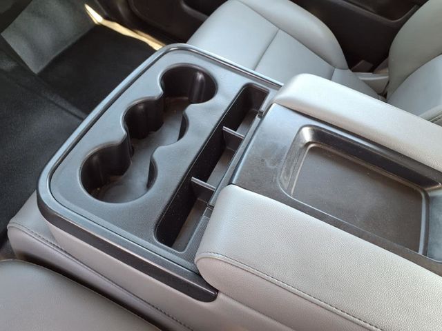 2016 Chevrolet Silverado 3500HD 2WD Crew Cab 167.7" Work Truck - 22899696 - 13