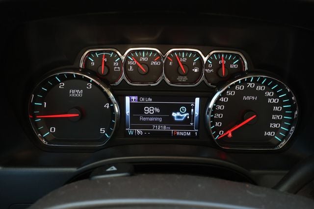 2016 Chevrolet Silverado 3500HD 4WD Crew Cab 167.7'' High Country w/ Duramax Plus Pkg & Sunroof - 23014157 - 11