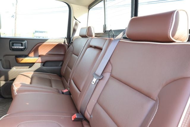 2016 Chevrolet Silverado 3500HD 4WD Crew Cab 167.7'' High Country w/ Duramax Plus Pkg & Sunroof - 23014157 - 18