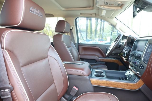 2016 Chevrolet Silverado 3500HD 4WD Crew Cab 167.7'' High Country w/ Duramax Plus Pkg & Sunroof - 23014157 - 21
