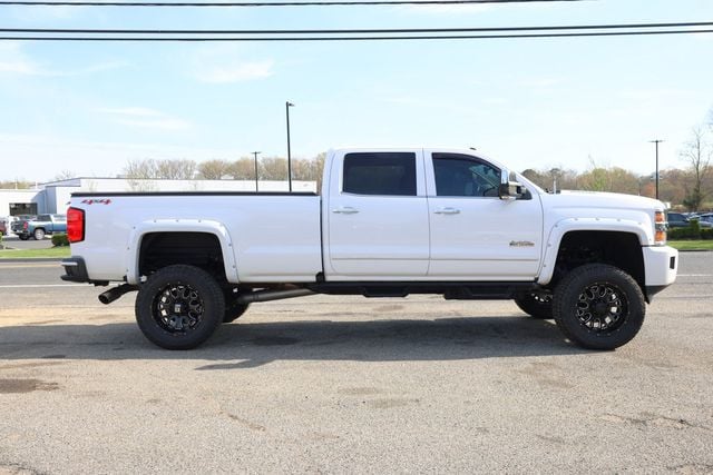 2016 Chevrolet Silverado 3500HD 4WD Crew Cab 167.7'' High Country w/ Duramax Plus Pkg & Sunroof - 23014157 - 5